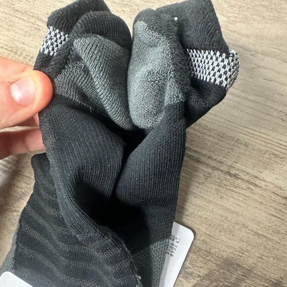 NWT Nike Unisex Spark Cushioned No Show Run Socks Black Size Large (CU7201-010) - Picture 10 of 12